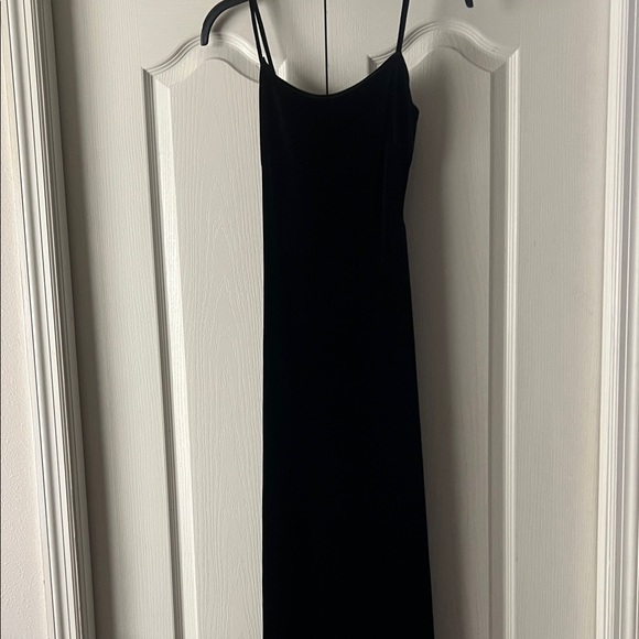 Jump Apparel Co. Dresses & Skirts - Chic Black Strapless Dress